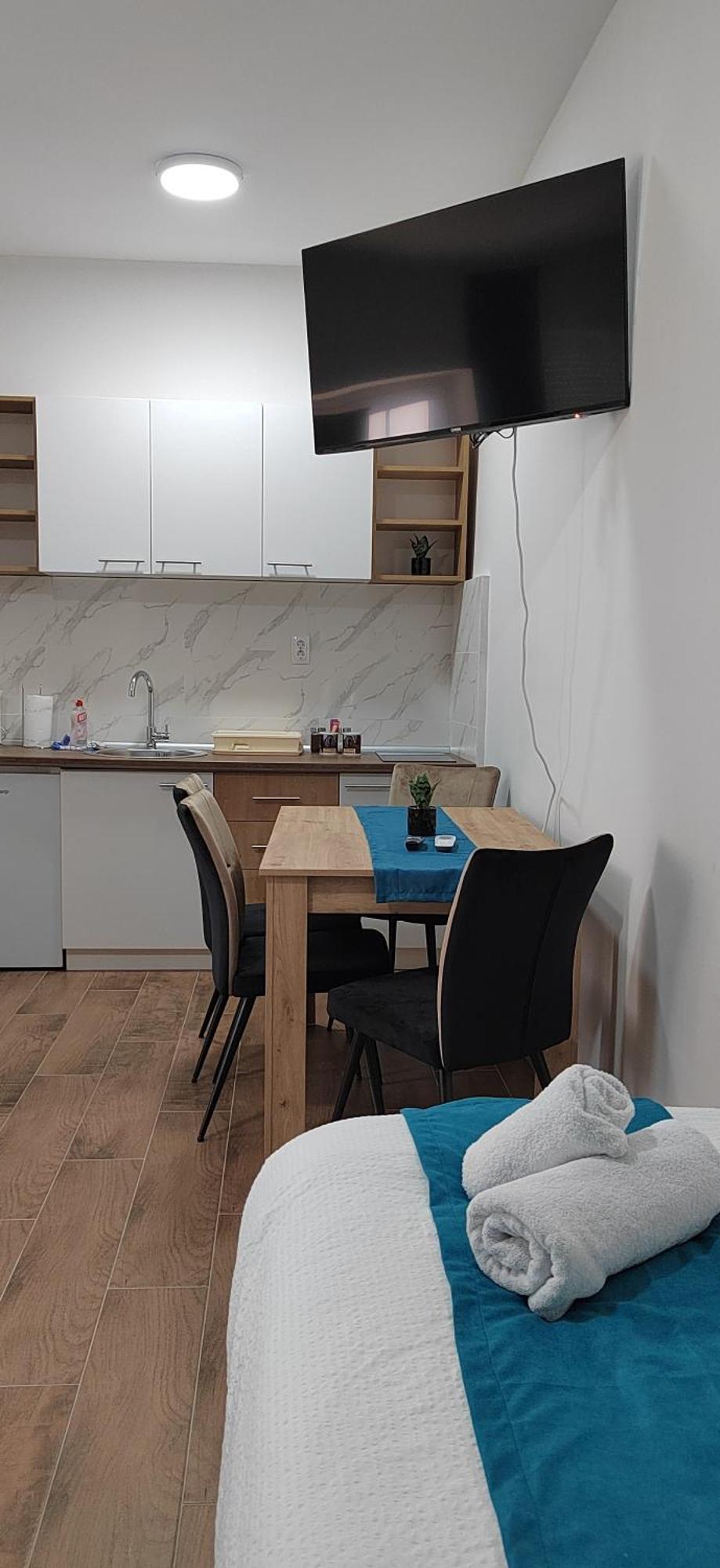 松博尔Restoran Orijent 5公寓式酒店 外观 照片